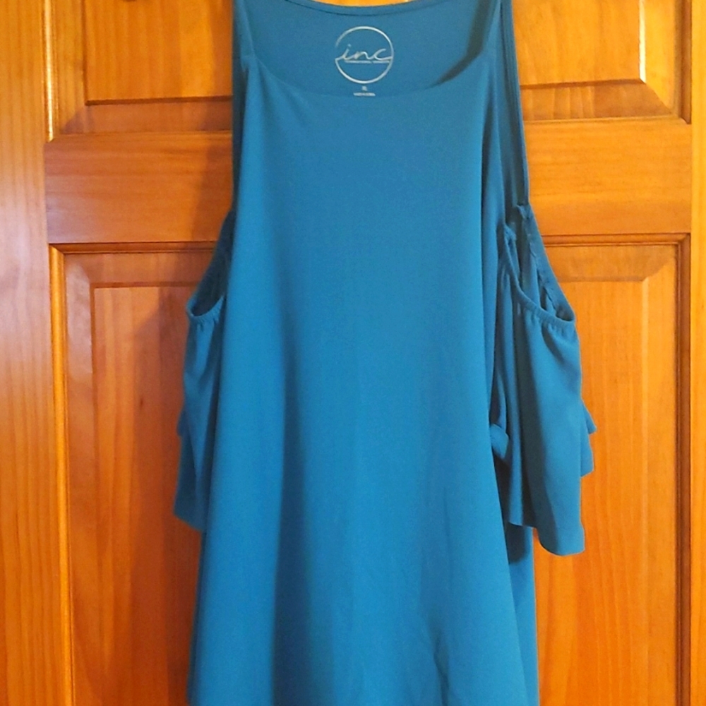 INC Cold Shoulder Top - Picture 4 of 4